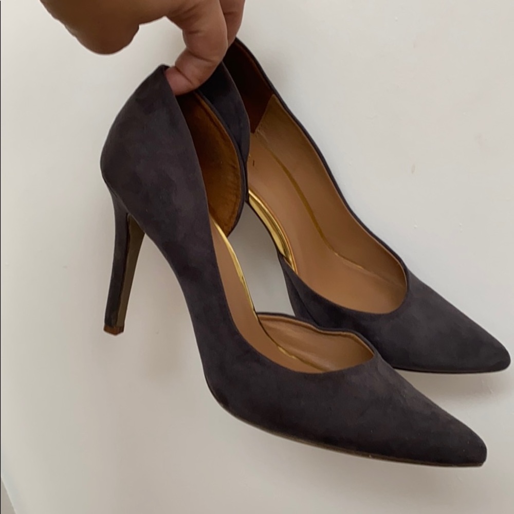 Excellent condition grey heels